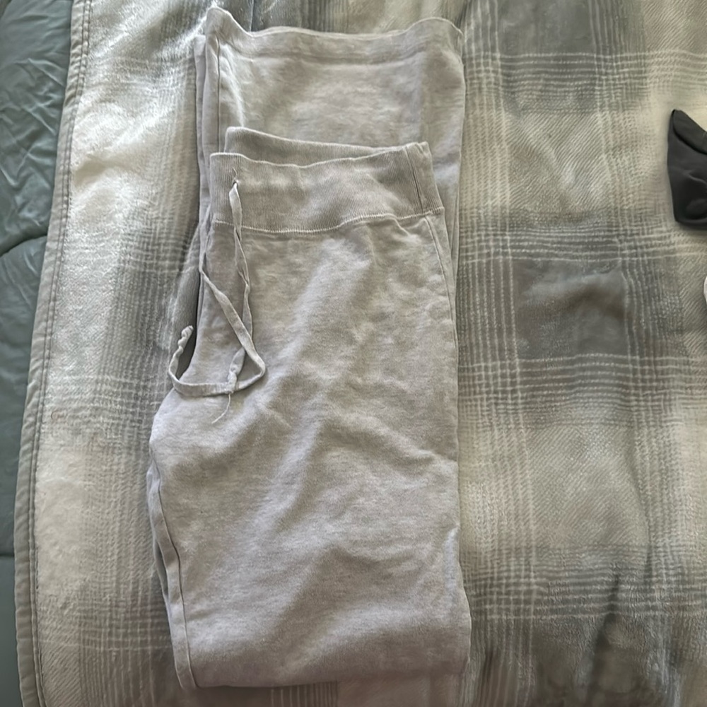 Brandy melville sweatpants